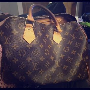 Louis Vuitton speedy 30